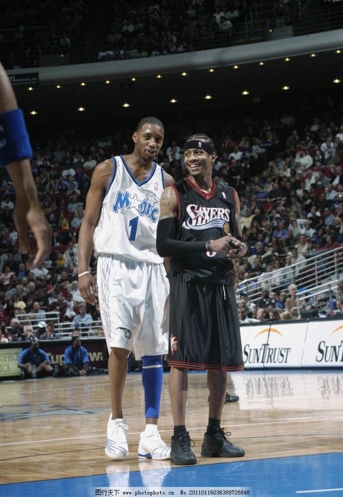 莫雷托：尤文只有可能在夏窗追托纳利；冬窗或夏窗肯定买中卫（莫雷托：尤文追托纳利得等夏窗；冬夏至少一窗必买中卫）