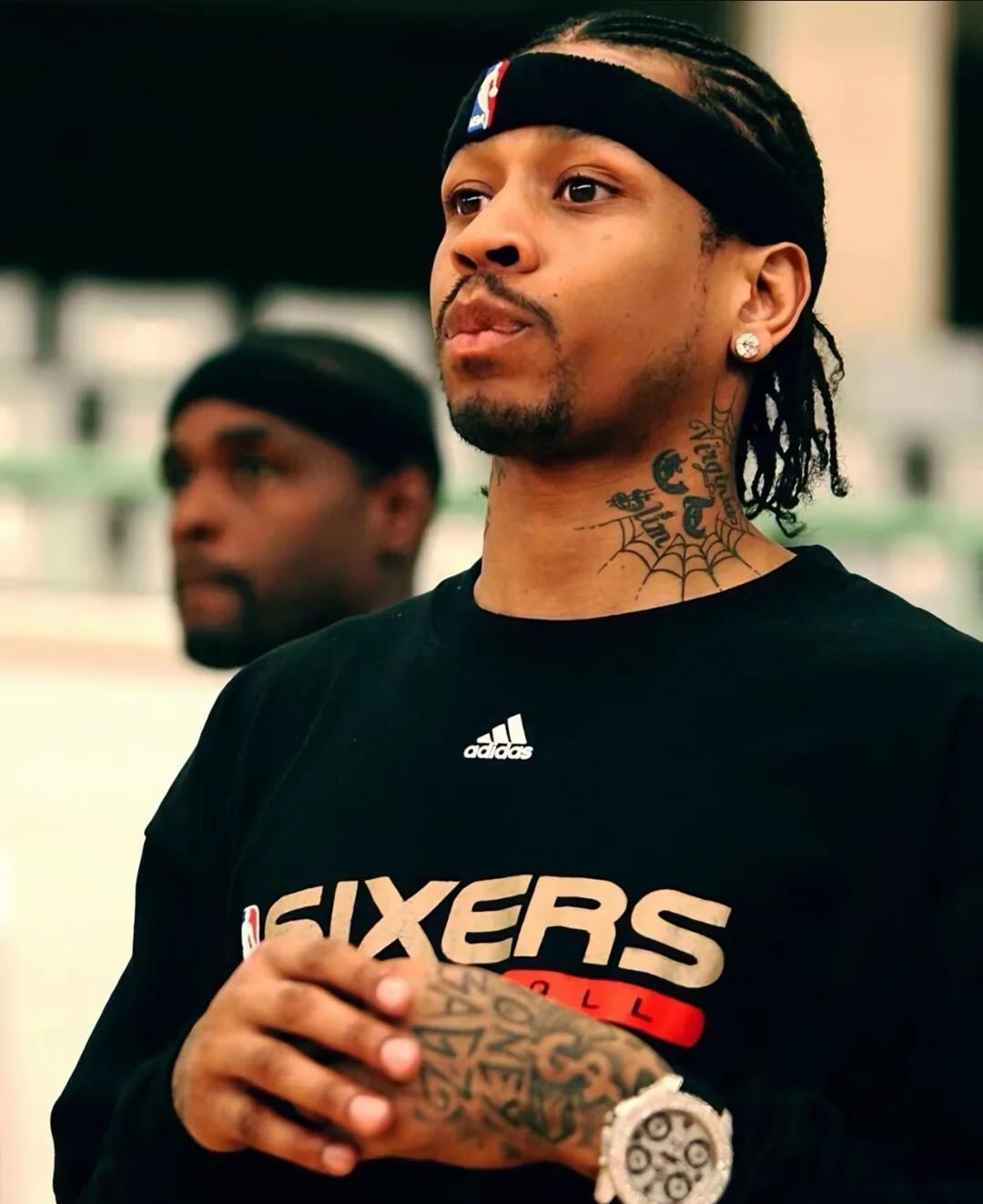 环球足球奖年度最佳教练候选：恩里克、斯洛特、弗里克在列（环球足球奖年度最佳教练提名公布：恩里克、斯洛特、弗里克入选）