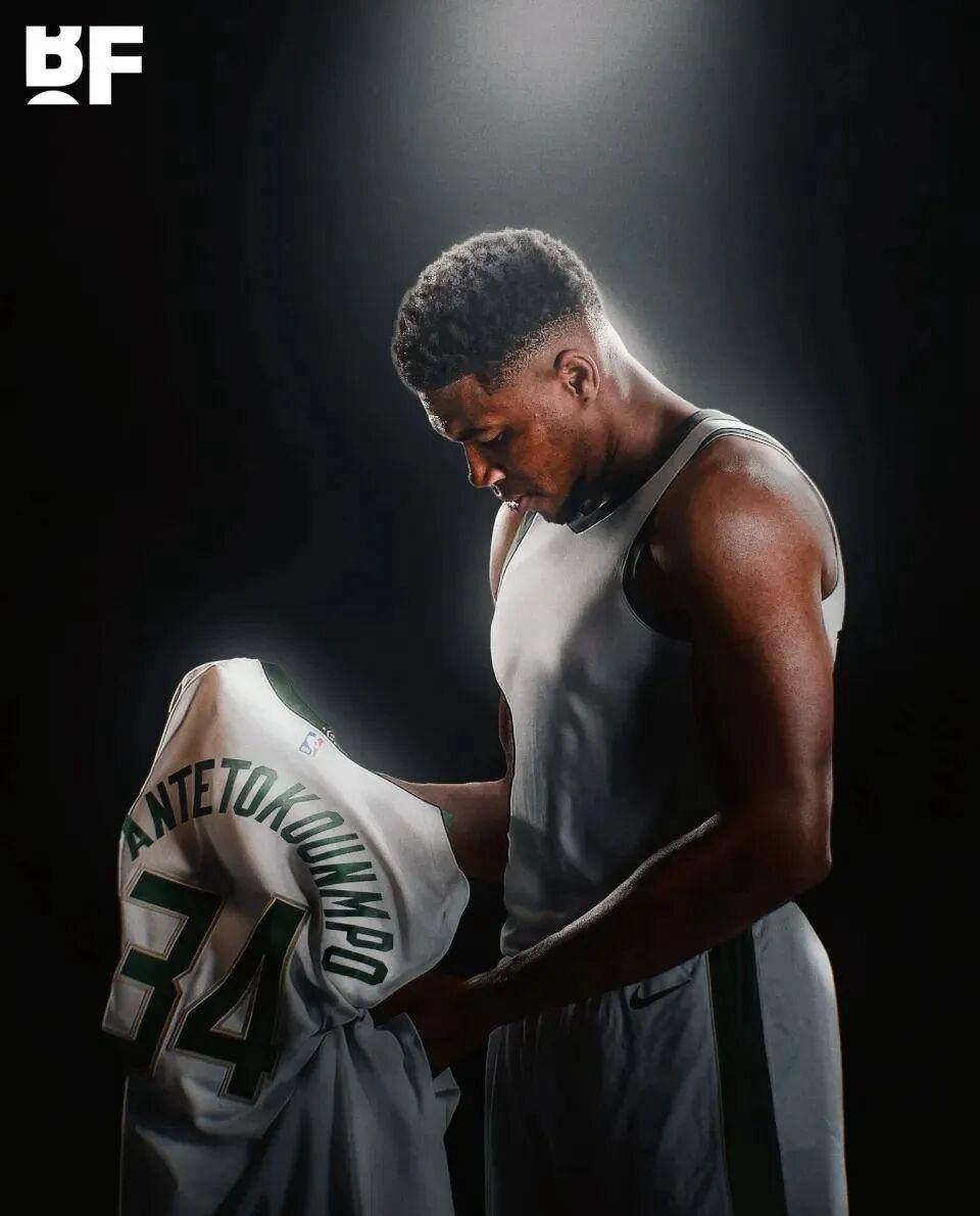 洛杉矶银河经理：伊布真的认为自己是上帝，他是个特别的家伙（洛杉矶银河主帅：伊布自诩“上帝”，确实与众不同）